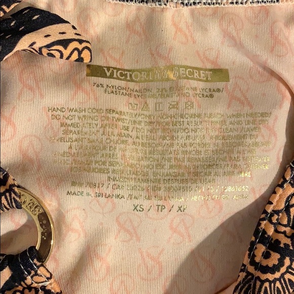 Victoria’s Secret Tan and Black Bikini Set - Picture 4 of 7